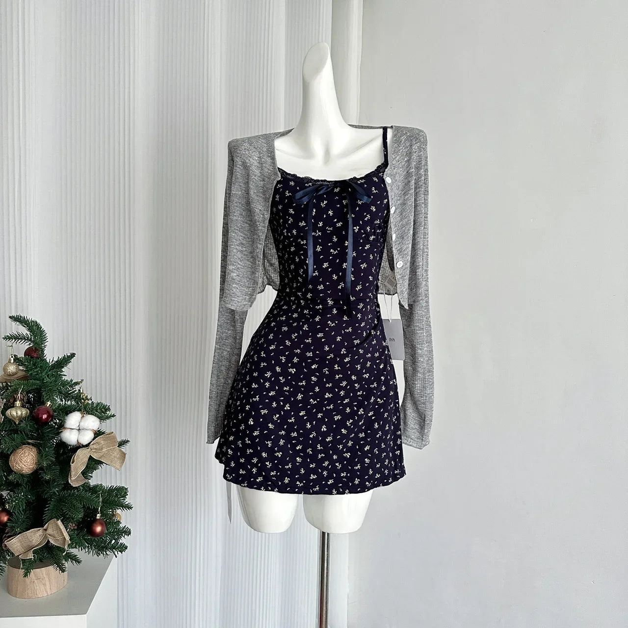 Blue suspender floral mini dress summer + cardigan French vintage Y2K 2 piece.