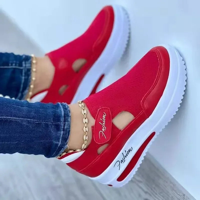 Vulcanized Women Platform Sneakers.