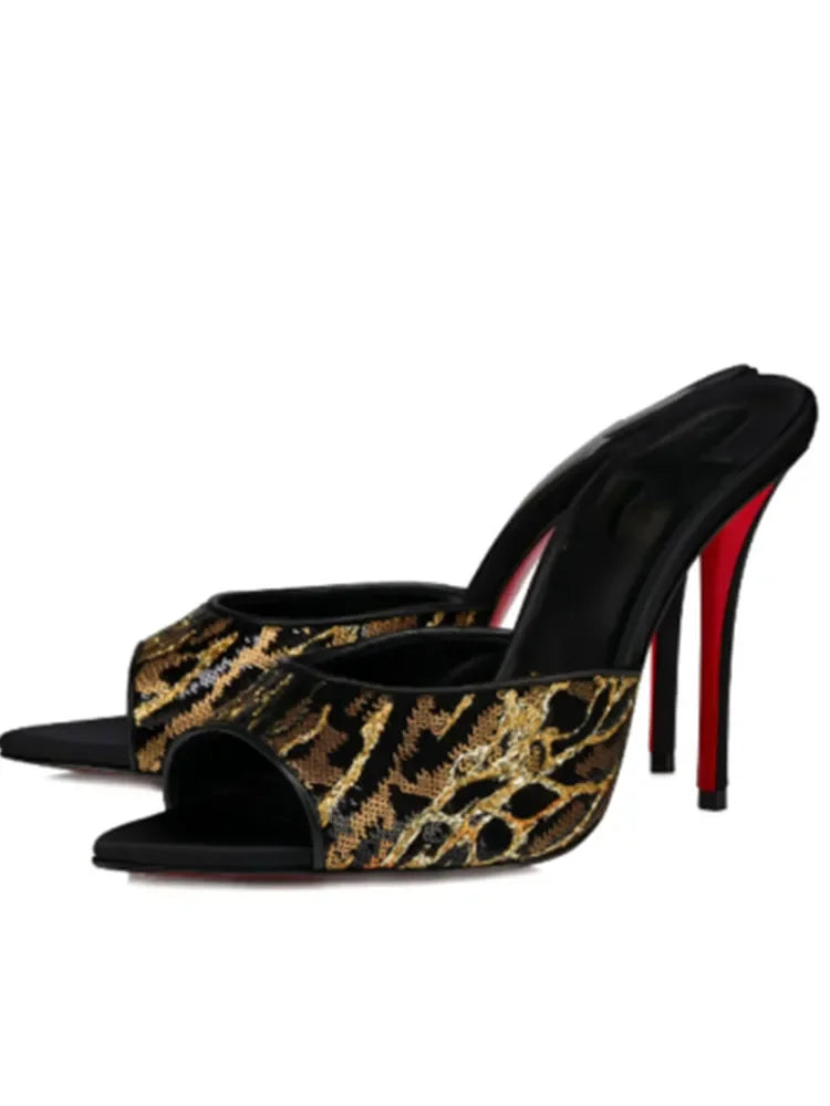 Fishmouth Woman Style Patent Leather High Heels With Thin Heels Pointed Toes Exposed Toes.