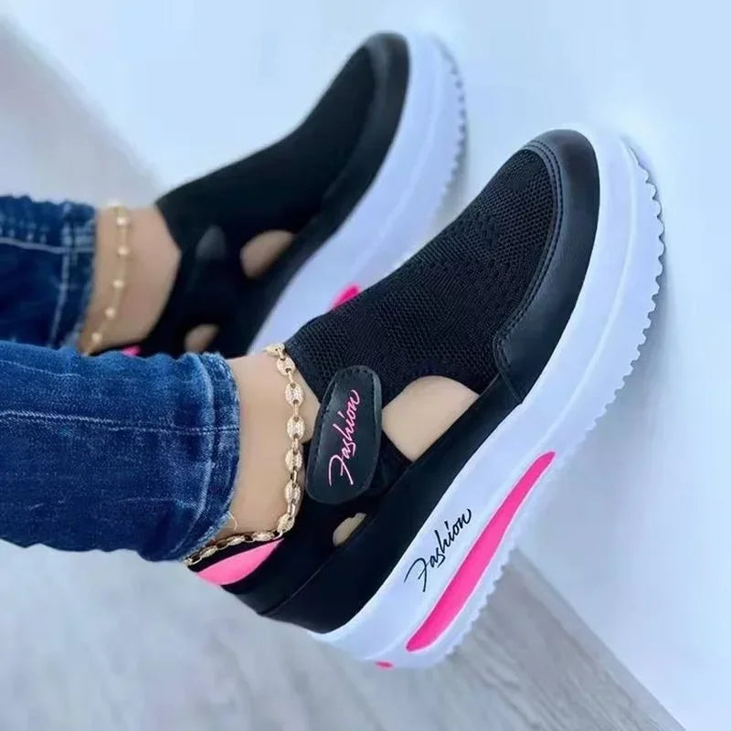 Vulcanized Women Platform Sneakers.