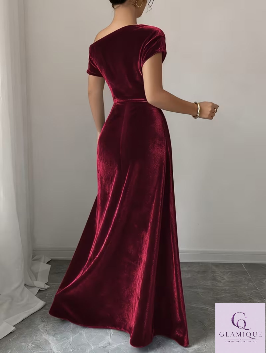 New Spring Women's Velvet Off-Shoulder Floor-Length Dress